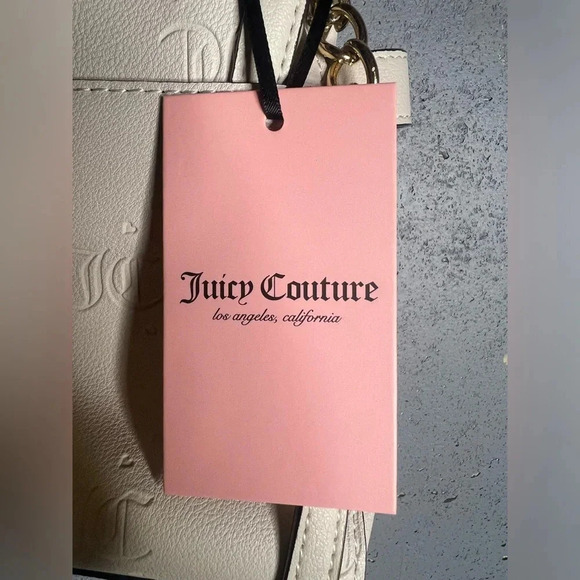 JUICY COUTURE NWT Stay in Circle Crossbody in Angel White - Picture 13 of 14